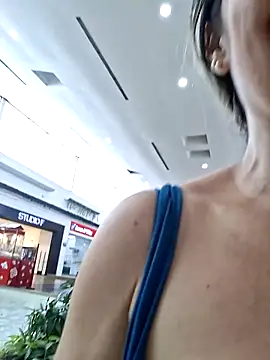 Mia-funny20 online show from 3, 2, 2026