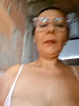 Mia-funny20 online show from 31, 5, 2026