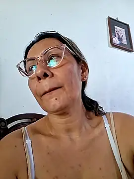 Mia-funny20 online show from 23, 11, 2025