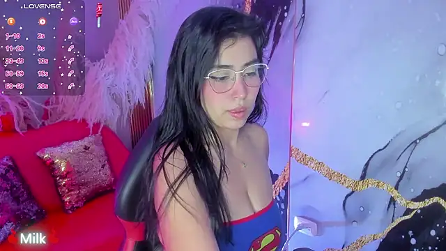 Snapshot of emma__cute__ chatting on 5, 10, 2025 emma cute online show from 5, 10, 2025