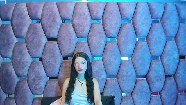 Aurora 18 online show from 2, 10, 2025