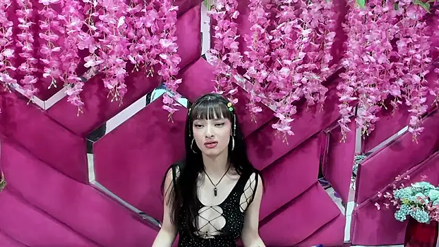 Aurora 18 online show from 11, 2, 2025