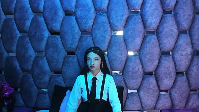 Aurora 18 online show from 19, 9, 2025