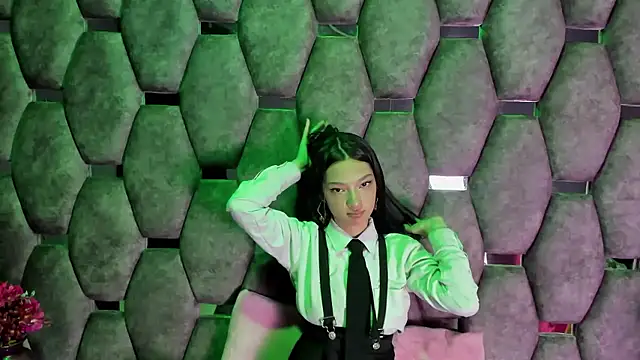 Aurora 18 online show from 15, 1, 2026