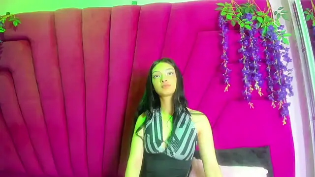 Aurora 18 online show from 15, 10, 2025