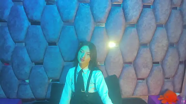 Aurora 18 online show from 30, 9, 2025