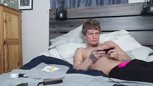 SpAzZ1234 online show from 17, 2, 2026