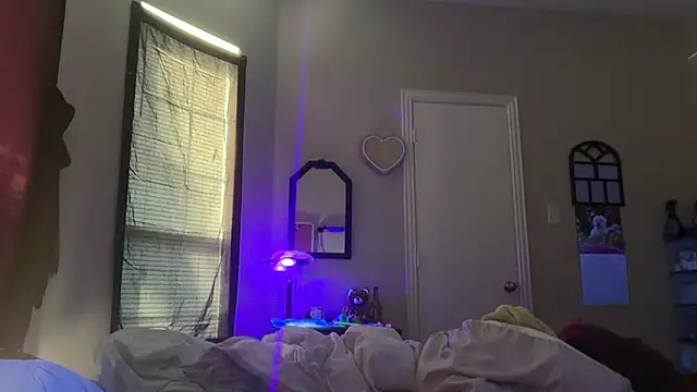 SpAzZ1234 online show from 9, 9, 2025