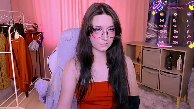 Molly Sunshine online show from 27, 9, 2025