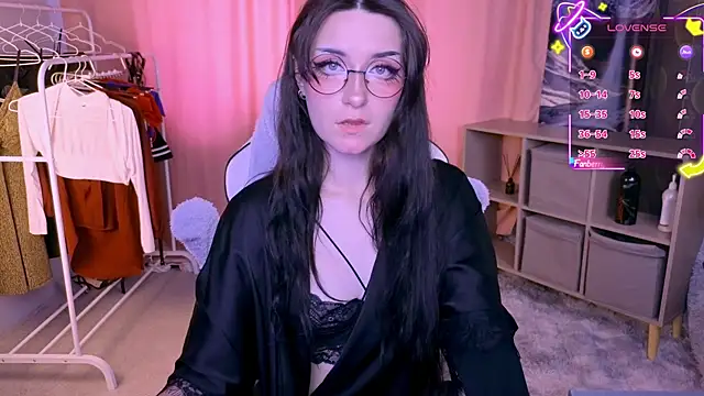 Molly Sunshine online show from 26, 9, 2025