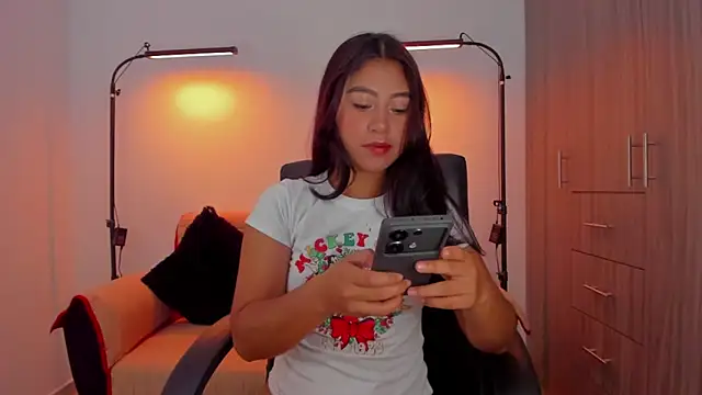 cloy baby   online show from 19, 12, 2025