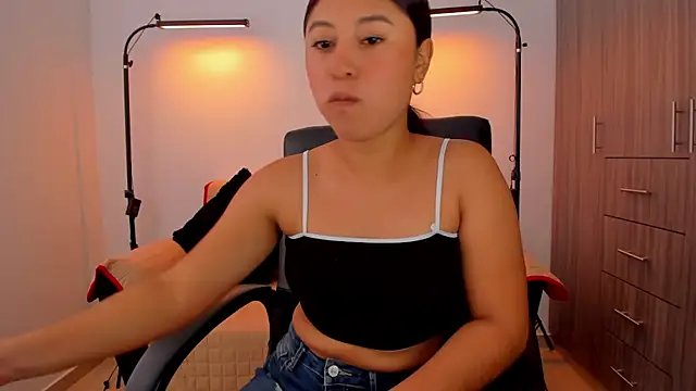 cloy baby   online show from 10, 9, 2025