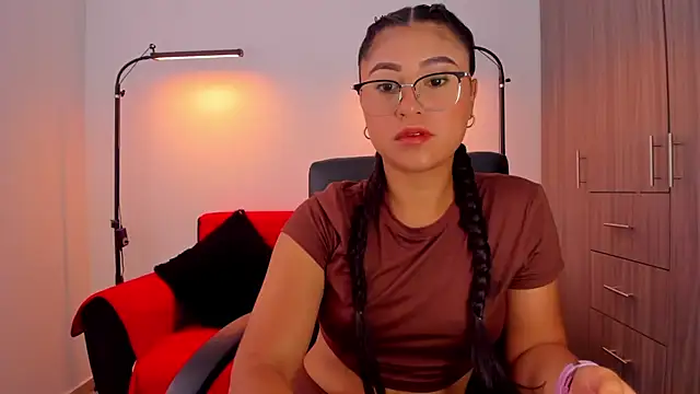 cloy baby   online show from 4, 10, 2025