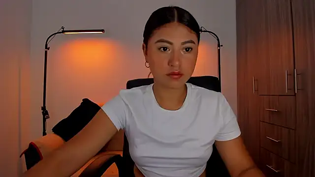 cloy baby   online show from 29, 10, 2025