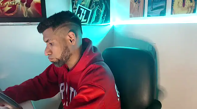 Snapshot of Enriblack92 chatting on 3, 12, 2024 Enriblack92 online show from 3, 12, 2024