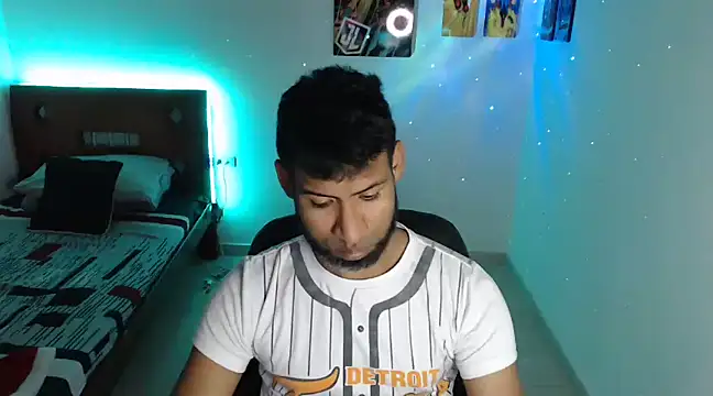 Snapshot of Enriblack92 chatting on 26, 12, 2024 Enriblack92 online show from 26, 12, 2024