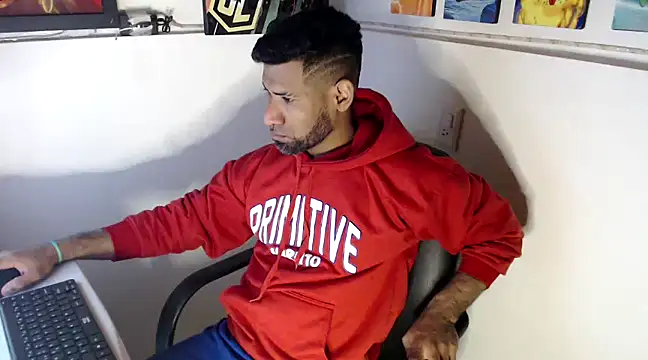 Snapshot of Enriblack92 chatting on 4, 12, 2024 Enriblack92 online show from 4, 12, 2024