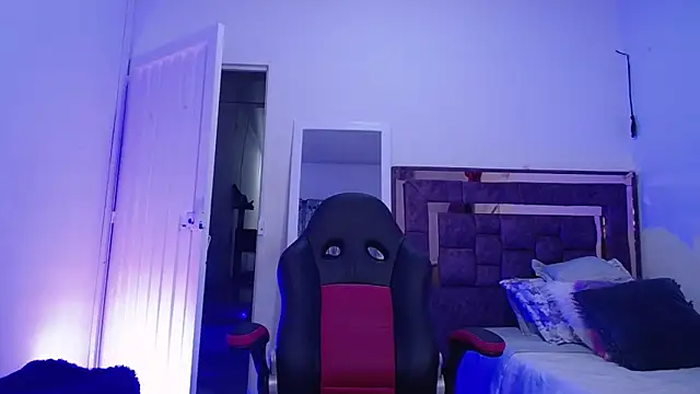 alejandrafitt online show from 4, 10, 2025