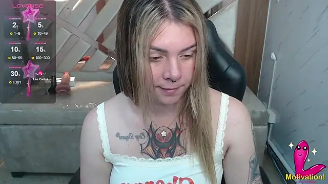 Snapshot of Paula_b_ chatting on 29, 6, 2026 Paula b online show from 29, 6, 2026