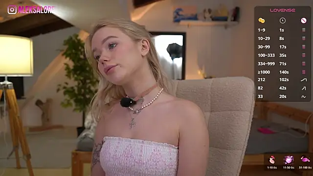 LexieLoree online show from 17, 1, 2026