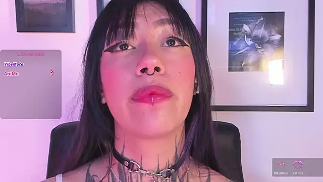 Akari1 Mischief online show from 4, 4, 2026