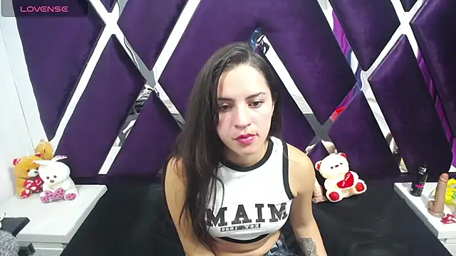 CooperEmma  online show from 14, 4, 2026