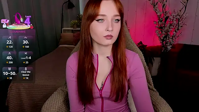 Emma Chery online show from 12, 10, 2025