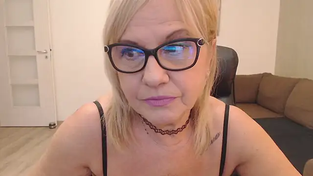 Snapshot of amberdoll4u chatting on 30, 1, 2025 amberdoll4u online show from 30, 1, 2025