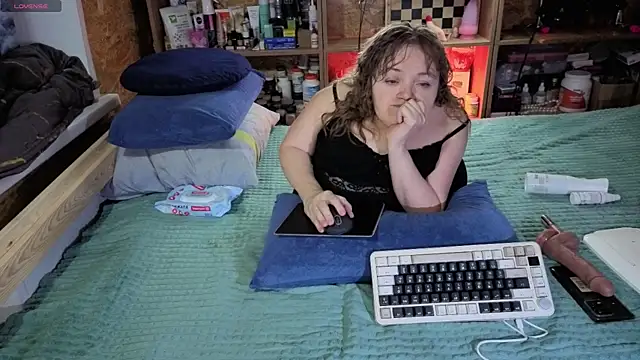 MiniNatalie online show from 30, 11, 2025