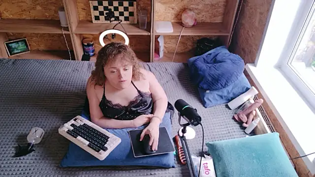 MiniNatalie online show from 24, 5, 2026