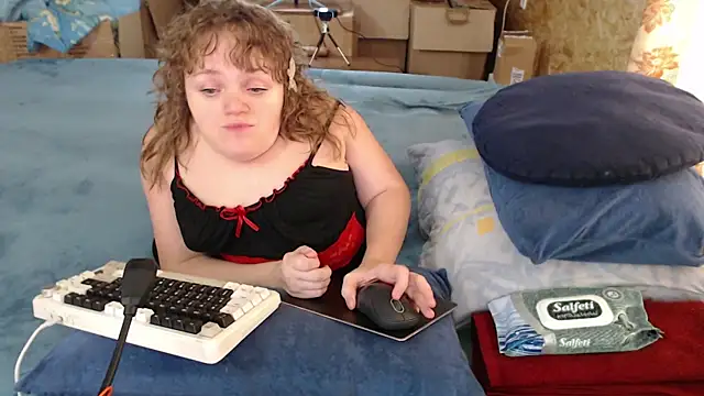 MiniNatalie online show from 10, 9, 2025