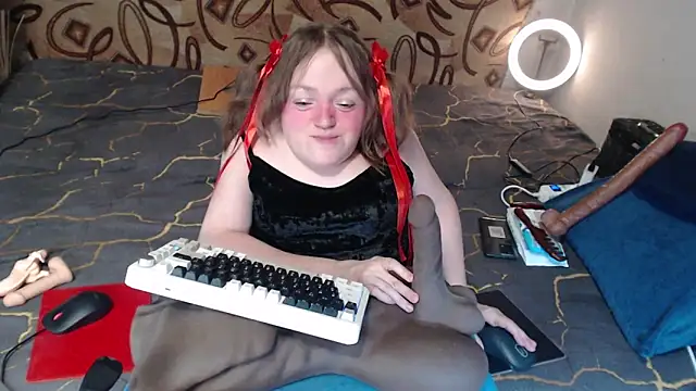 MiniNatalie online show from 7, 3, 2025