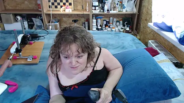 MiniNatalie online show from 2, 10, 2025