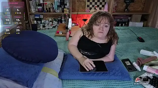 MiniNatalie online show from 9, 11, 2025