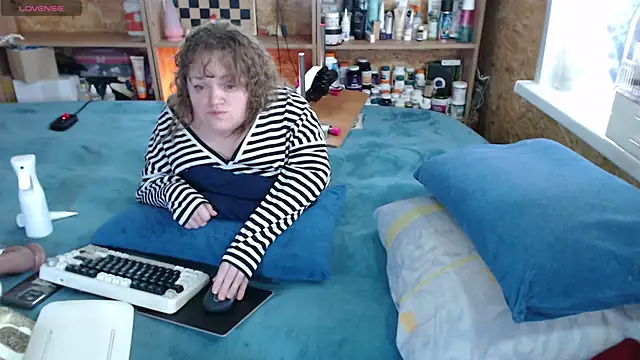 MiniNatalie online show from 27, 10, 2025