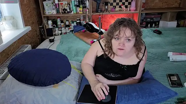 MiniNatalie online show from 14, 11, 2025