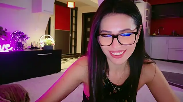 MissSmiley26 online show from 13, 3, 2026