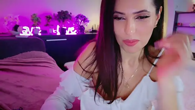 MissSmiley26 online show from 17, 4, 2026