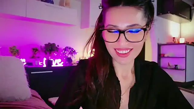 MissSmiley26 online show from 5, 3, 2026