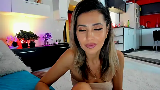 MissSmiley26 online show from 27, 2, 2025