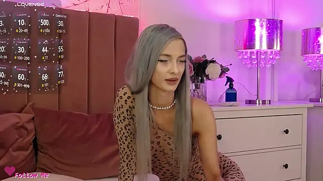 PinkySparks online show from 20, 9, 2025