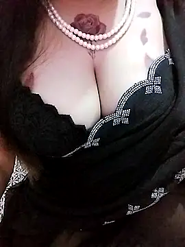 SHUBHI880 online show from 4, 10, 2025