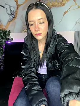 Isabella 21x online show from 8, 10, 2025