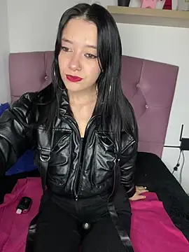 Isabella 21x online show from 8, 3, 2025