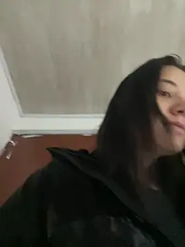 Isabella 21x online show from 17, 3, 2025