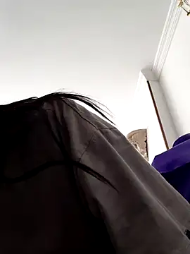 Isabella 21x online show from 1, 11, 2025