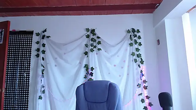 sophie north online show from 24, 9, 2025