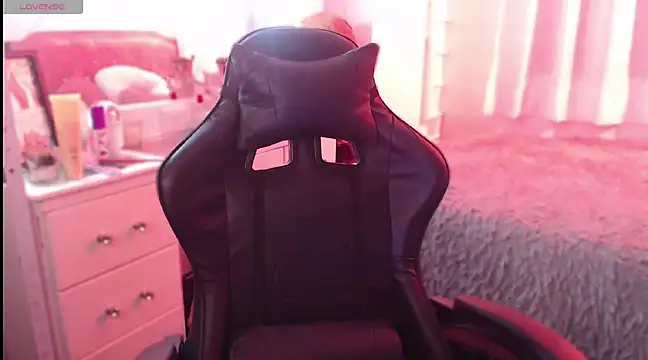 Snapshot of Beamber_ chatting on 16, 3, 2025 Beamber online show from 16, 3, 2025