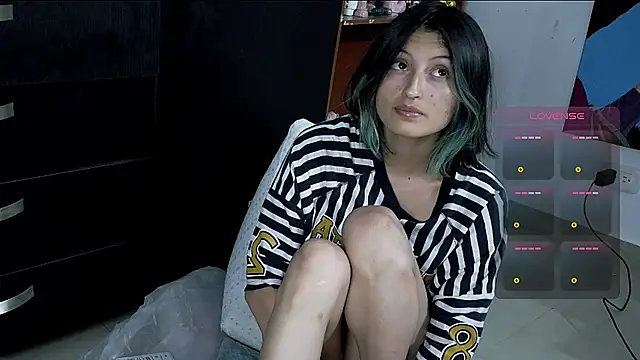 Camila---torres online show from 18, 5, 2026
