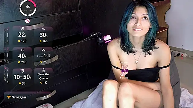 Camila---torres online show from 10, 11, 2025